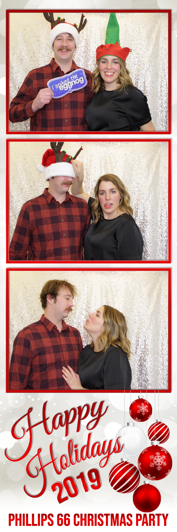Phillips 66 Christmas Party | View more photos from the event at gallery.photoboothbillings.com/u/PhotoBoothBillings/Phillips-66-Christmas-Party